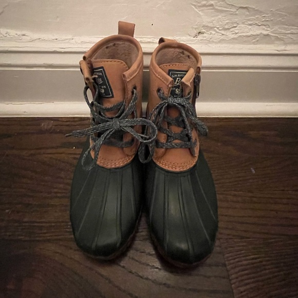 G.H. Bass Danielle Duck Boots Waterproof Size 6 - Picture 2 of 12